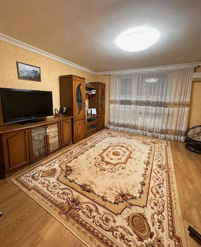 3-к квартира, вторичка, 72м2, 9/9 этаж