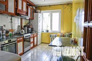 4-к квартира, вторичка, 100м2, 5/9 этаж