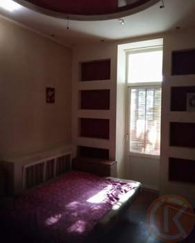 2-к квартира, вторичка, 52м2, 1/9 этаж