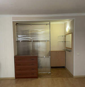 2-к квартира, вторичка, 49м2, 1/9 этаж