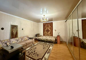 1-к квартира, вторичка, 33м2, 1/1 этаж