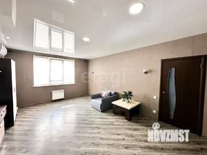 3-к квартира, вторичка, 100м2, 1/9 этаж