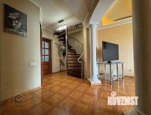 4-к квартира, вторичка, 107м2, 5/6 этаж