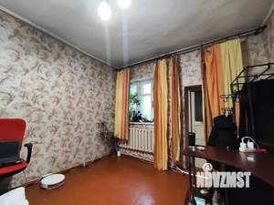 3-к квартира, вторичка, 57м2, 1/1 этаж