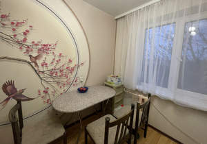 4-к квартира, вторичка, 49м2, 3/9 этаж