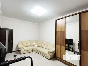 3-к квартира, вторичка, 67м2, 1/1 этаж