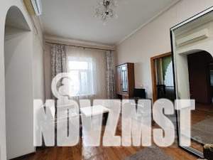 2-к квартира, вторичка, 53м2, 1/1 этаж