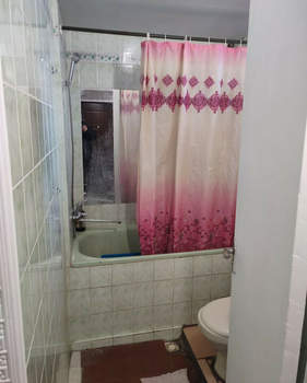 3-к квартира, вторичка, 50м2, 1/2 этаж