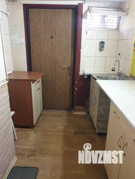 2-к квартира, вторичка, 40м2, 1/1 этаж