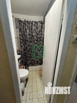 2-к квартира, вторичка, 42м2, 1/5 этаж