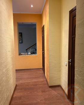4-к квартира, вторичка, 165м2, 2/2 этаж
