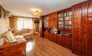 3-к квартира, вторичка, 58м2, 5/5 этаж
