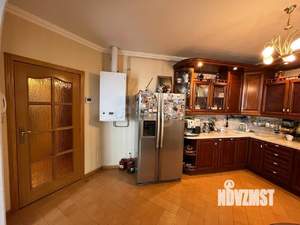 5-к квартира, вторичка, 175м2, 8/9 этаж
