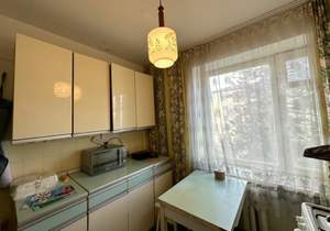 2-к квартира, вторичка, 50м2, 3/5 этаж