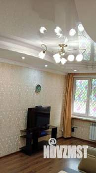 2-к квартира, вторичка, 52м2, 1/6 этаж