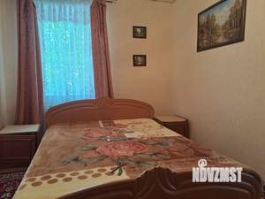 2-к квартира, вторичка, 42м2, 1/1 этаж
