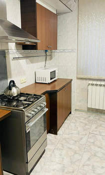 3-к квартира, вторичка, 68м2, 1/9 этаж