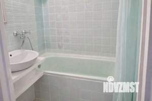 2-к квартира, вторичка, 64м2, -1/9 этаж