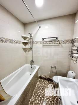 3-к квартира, вторичка, 100м2, 1/9 этаж