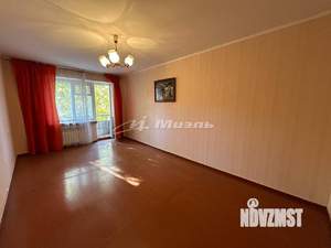 3-к квартира, вторичка, 65м2, 3/5 этаж