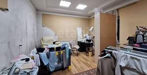 4-к квартира, вторичка, 236м2, 1/1 этаж