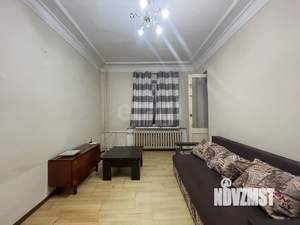2-к квартира, вторичка, 40м2, 1/2 этаж