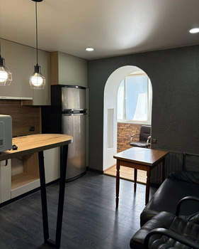 2-к квартира, вторичка, 61м2, 7/9 этаж