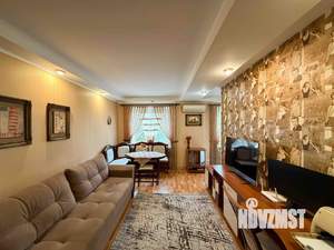 3-к квартира, вторичка, 58м2, 3/5 этаж