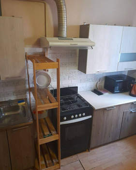 2-к квартира, вторичка, 54м2, 1/9 этаж