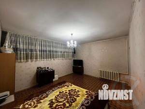 4-к квартира, вторичка, 105м2, 1/1 этаж