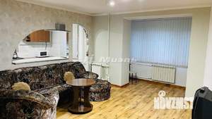 3-к квартира, вторичка, 68м2, 1/9 этаж