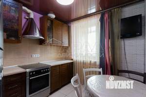 3-к квартира, вторичка, 70м2, 1/4 этаж