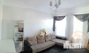 4-к квартира, вторичка, 52м2, 1/1 этаж