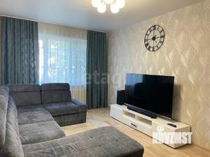 4-к квартира, вторичка, 95м2, 1/9 этаж
