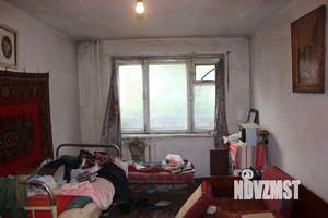 2-к квартира, вторичка, 42м2, 1/5 этаж