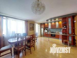 2-к квартира, вторичка, 105м2, 8/10 этаж