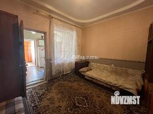 2-к квартира, вторичка, 37м2, 1/1 этаж