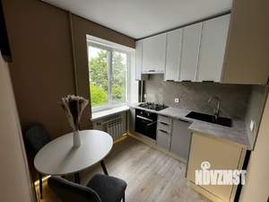 2-к квартира, вторичка, 42м2, 4/5 этаж