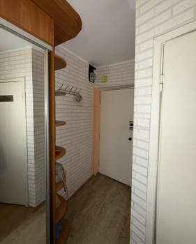 2-к квартира, вторичка, 39м2, 3/5 этаж