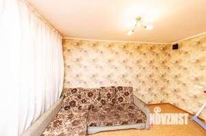 6-к квартира, вторичка, 100м2, 1/1 этаж