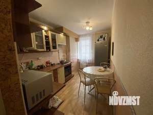 3-к квартира, вторичка, 67м2, 9/9 этаж