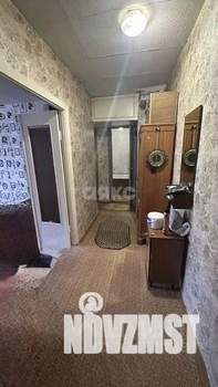 3-к квартира, вторичка, 64м2, 8/9 этаж