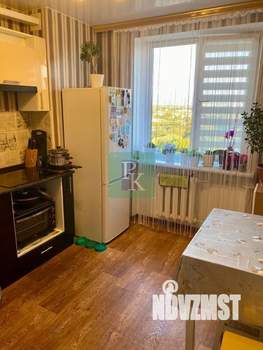 2-к квартира, вторичка, 50м2, 9/9 этаж