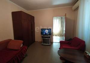 2-к квартира, вторичка, 33м2, 1/1 этаж