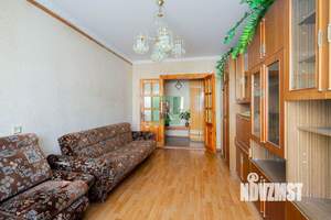 2-к квартира, вторичка, 56м2, 1/9 этаж