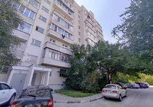3-к квартира, вторичка, 77м2, 8/10 этаж