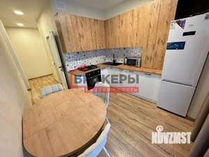 2-к квартира, вторичка, 58м2, 1/9 этаж