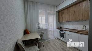 2-к квартира, вторичка, 60м2, 10/17 этаж