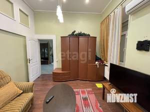 3-к квартира, вторичка, 78м2, 1/1 этаж