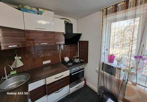 2-к квартира, вторичка, 47м2, 3/5 этаж